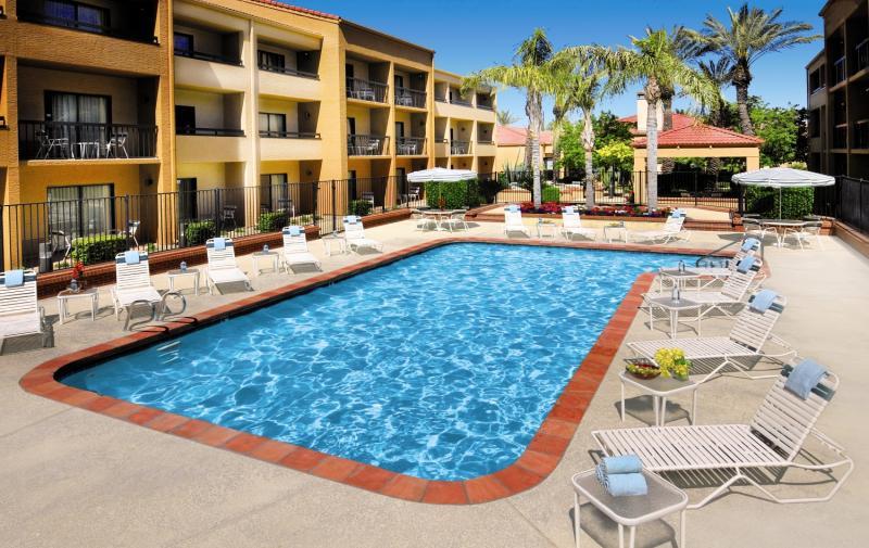 Courtyard By Marriott Phoenix Mesa Eksteriør billede